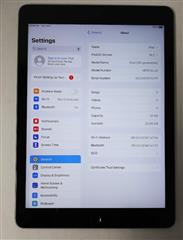 Apple iPad 5th Gen., 32GB, Wi-Fi, 9.7